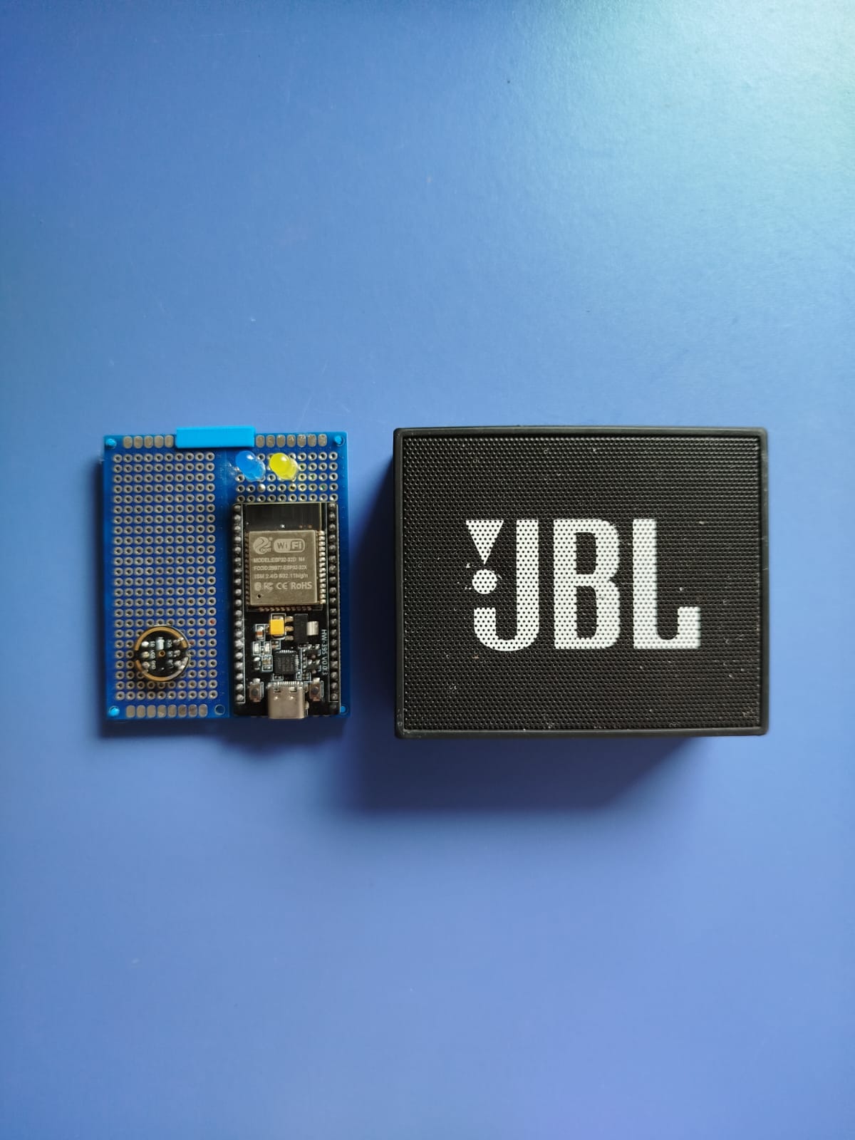 esp32-AI-personal-assistant-photo